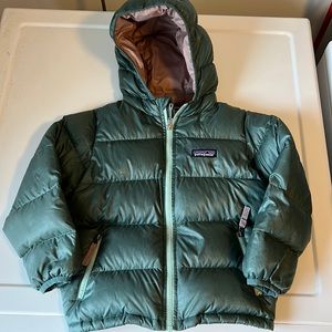 Patagonia Girls Hi Loft Down Jacket 4T